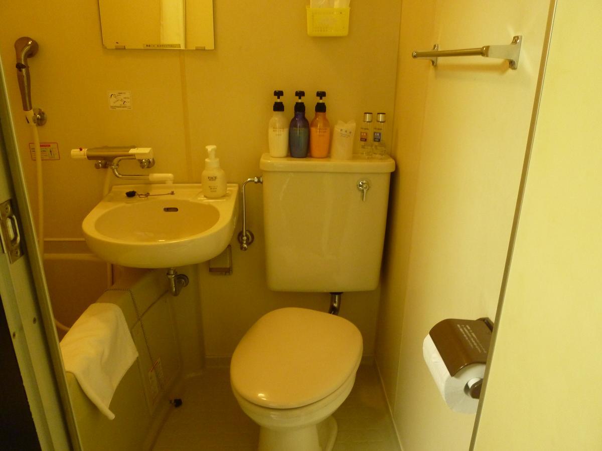 Hirakata Crystal Otel Dış mekan fotoğraf